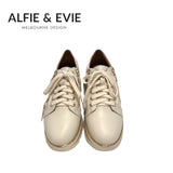 ALFIE & EVIE HOSTING