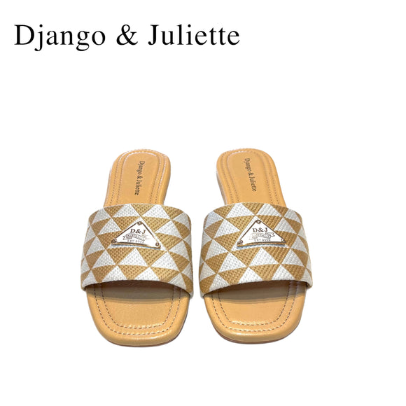 DJANGO & JULIETTE GRINCH
