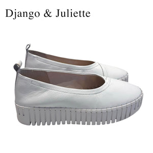 DJANGO & JULIETTE BEATON